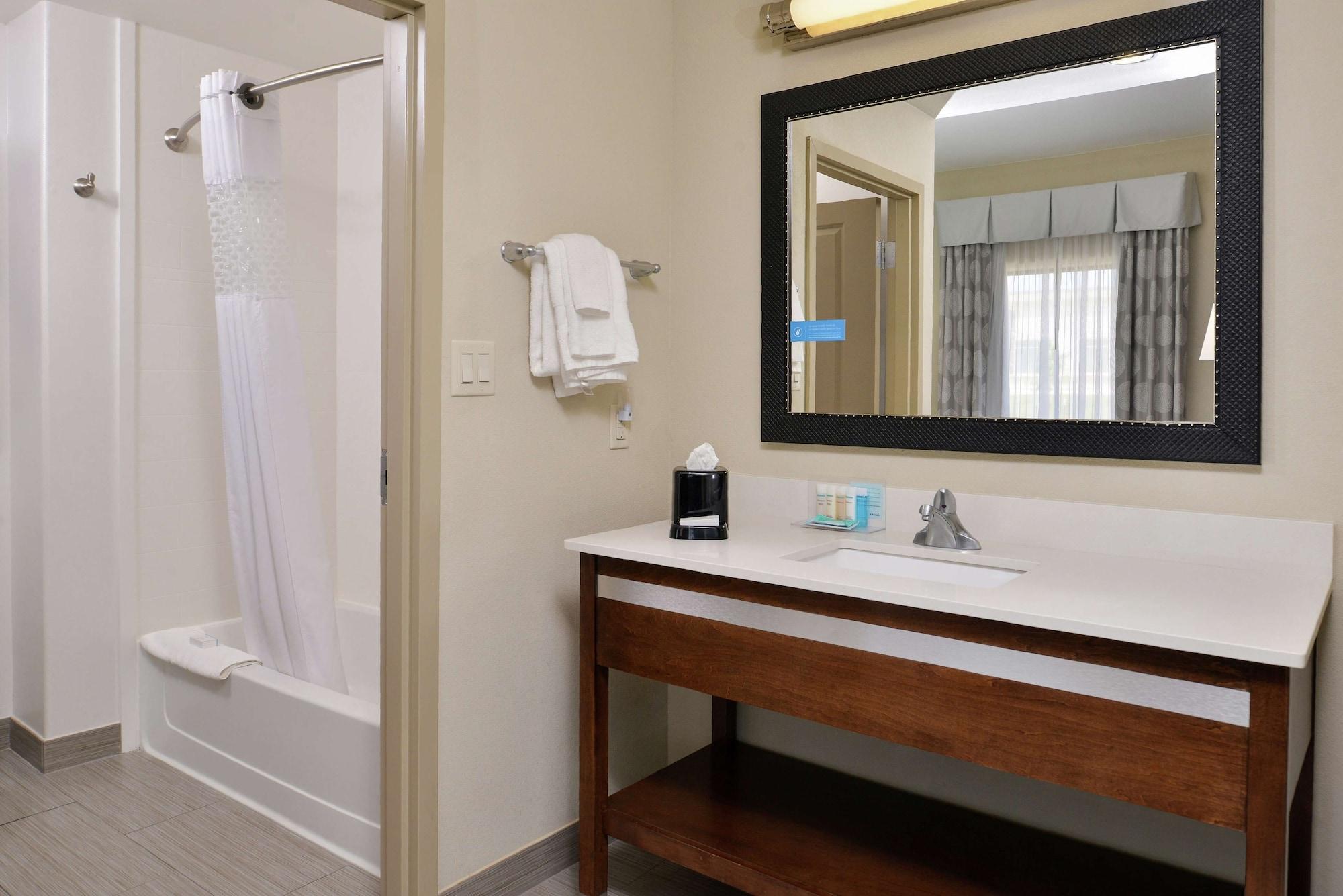 Hampton Inn And Suites Hutto Esterno foto