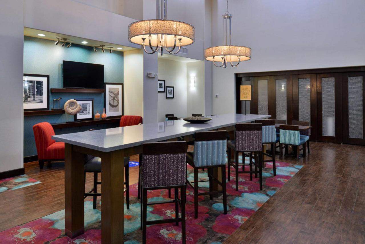 Hampton Inn And Suites Hutto Esterno foto