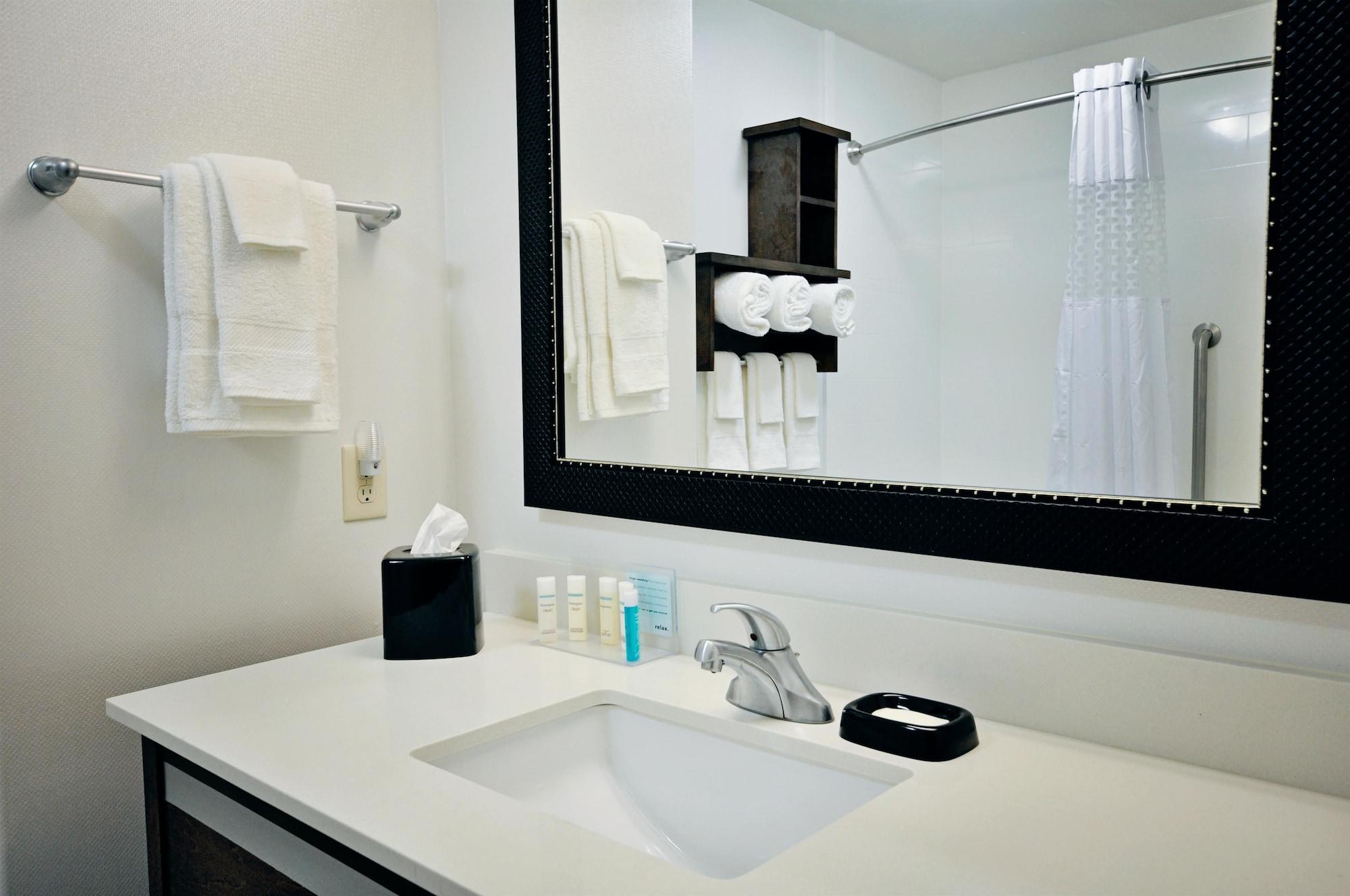 Hampton Inn And Suites Hutto Esterno foto